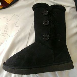 Side Toggle Button Faux Suede Boots